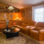 Marina Bajana אכסניה Mikołajki